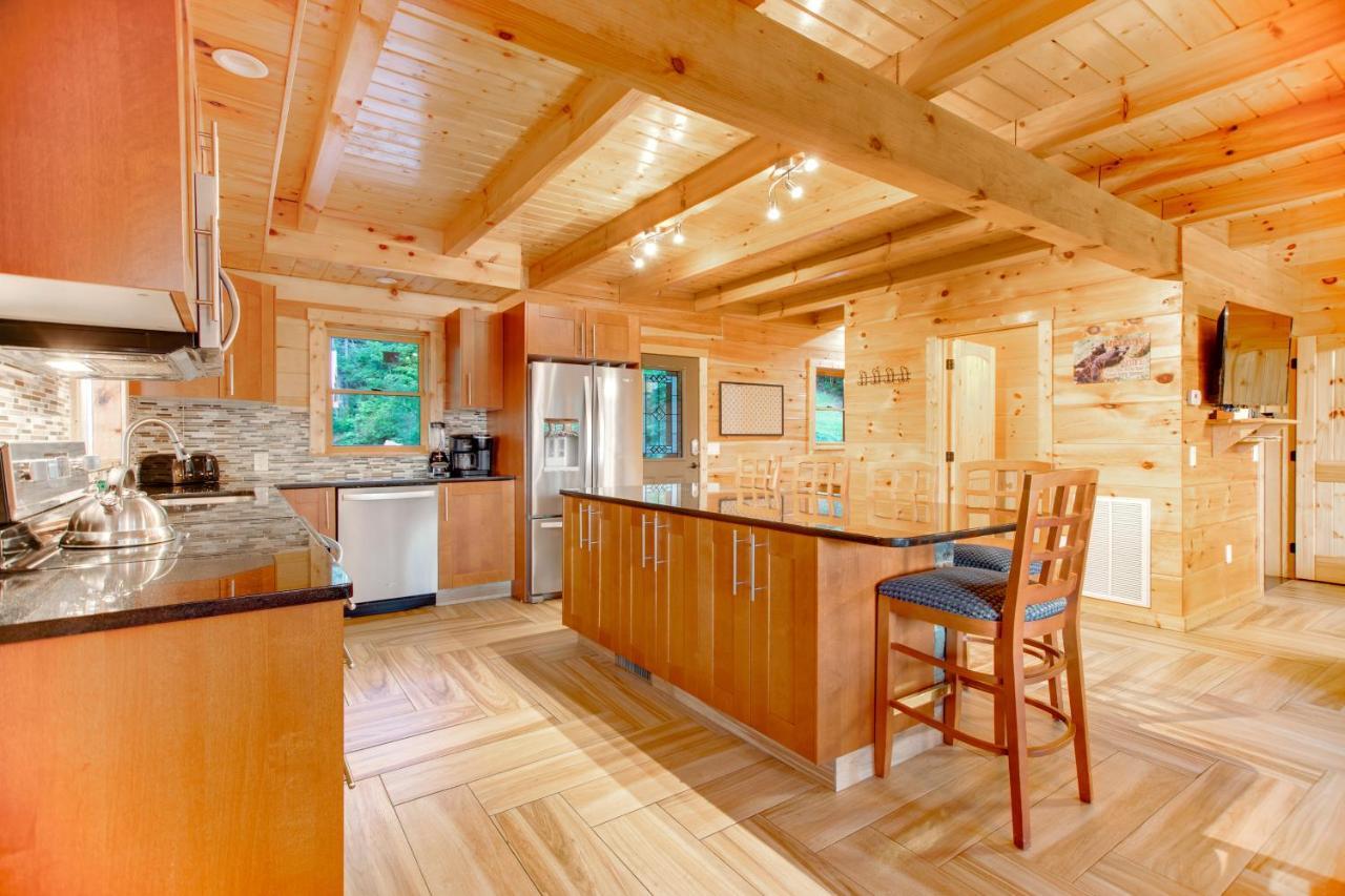Mountainside Escape Holiday home